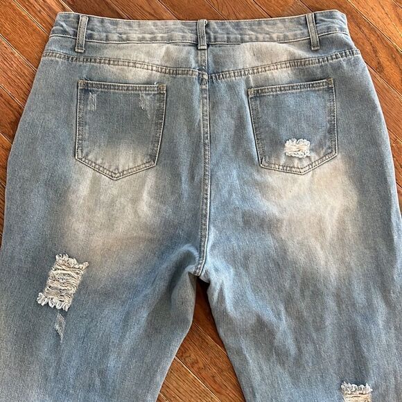 Shein women’s plus size 3XL ripped distressed Hi-Rise Jeans - Picture 11 of 12